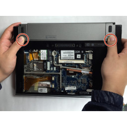 Замена батареи Dell Latitude E4200